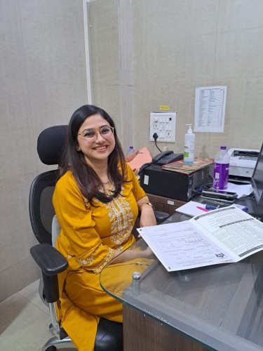 Dr. Nirzaree Parikh